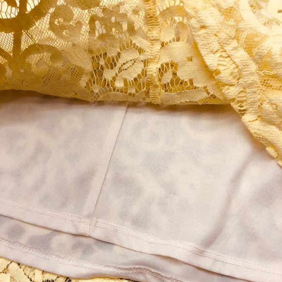 H&M Conscious Yellow Lace Tank Top M | Floral Sheer Overlay - Picture 10 of 11